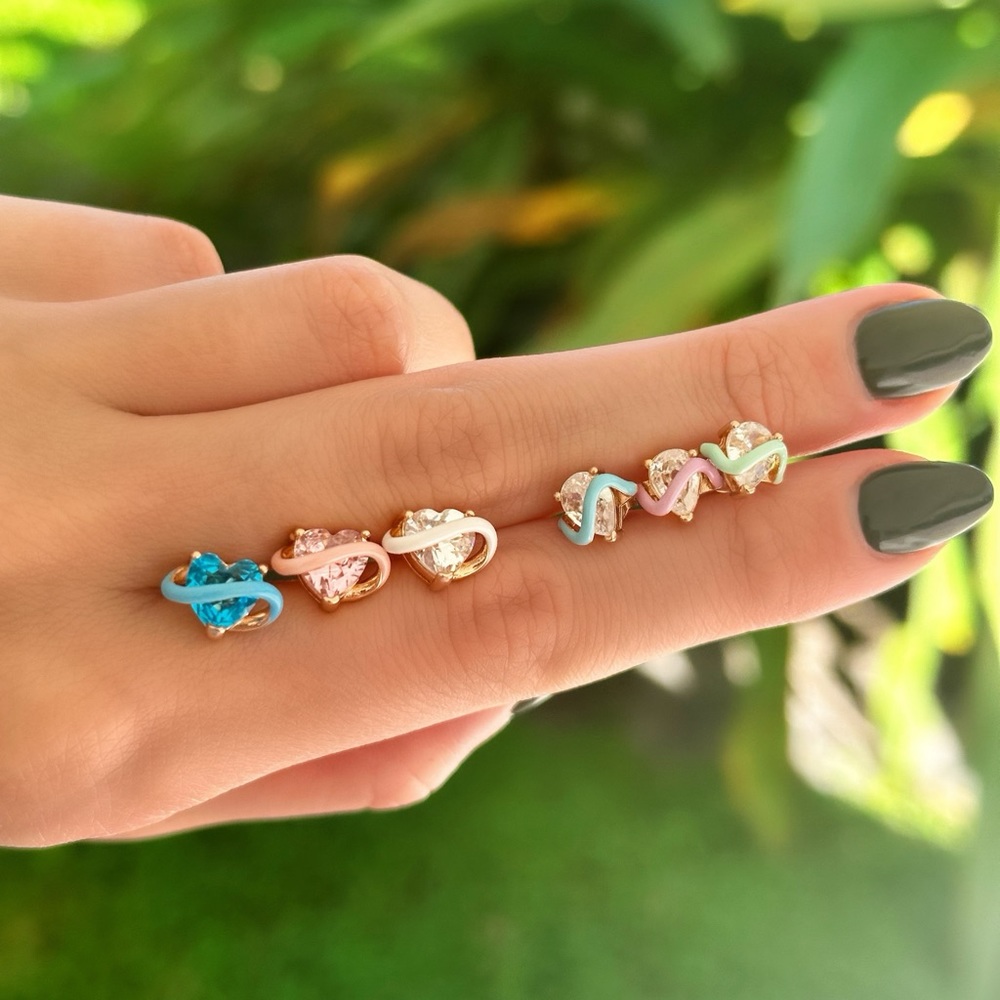 Heart Studs